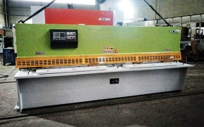 合肥QC12K-4x3200液压摆式剪板机